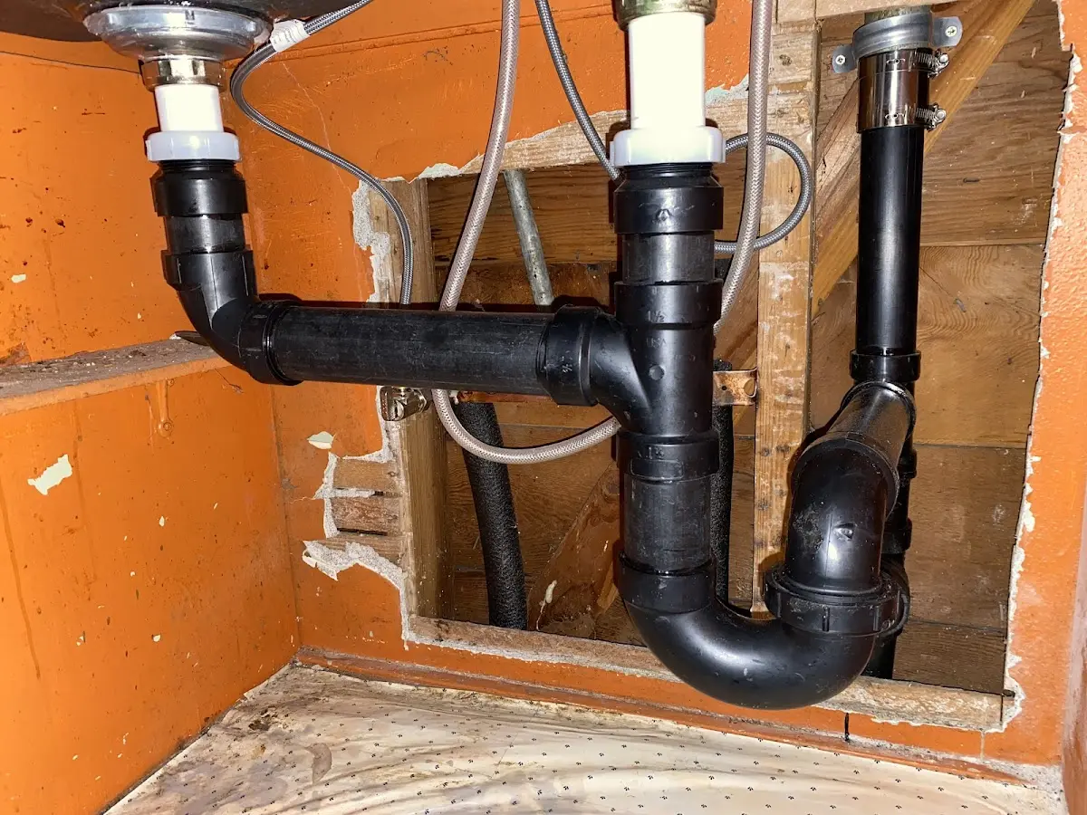 Professional Pipe Bursting equipment and tools on the job in Mendon